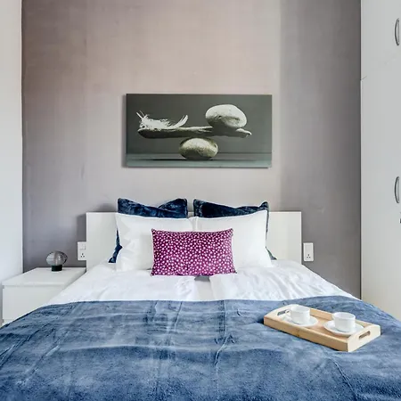 Apartment Cozy Bright Space In The Heart Of Women's Market *