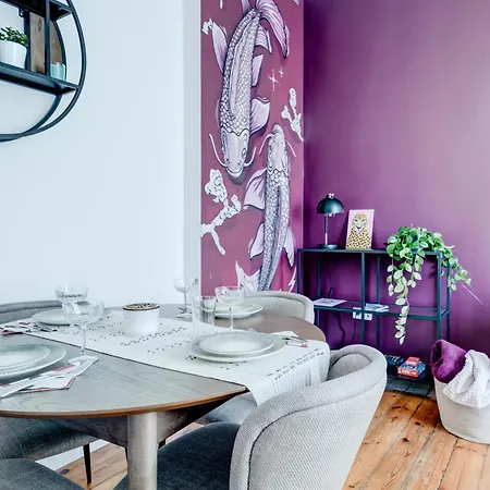 Cozy Bright Space In The Heart Of Women's Market Apartment *